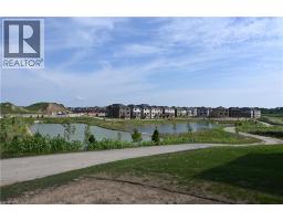 1 BEE Crescent - 42