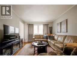121 UNIVERSITY Avenue E UnitNo. 43 - 18