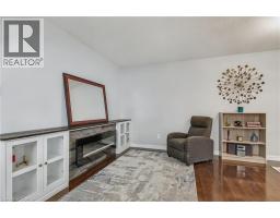 194 HOLLYRIDGE Crescent - 14