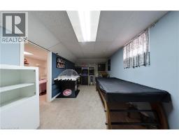 194 HOLLYRIDGE Crescent - 27