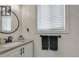 194 HOLLYRIDGE Crescent - 8