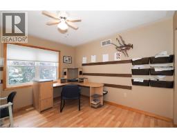 1088 ISABELLA Street - 31