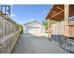 380 DUNDAS Street S - 33