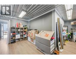 380 DUNDAS Street S - 35
