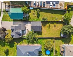 380 DUNDAS Street S - 38