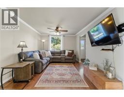 81 BEECH Avenue - 14