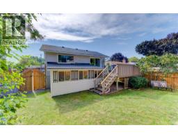 76 KENWOOD Drive - 39