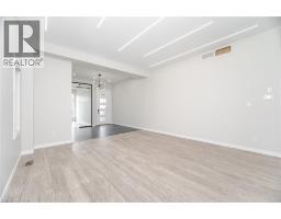 101 SASS Crescent - 11