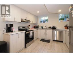 296 DUMFRIES Avenue - 12