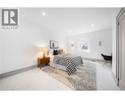 23 CAMERON Drive - 40