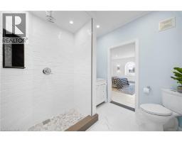 23 CAMERON Drive - 41