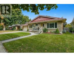 28 MEADOW Crescent - 39