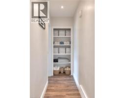 38 FAIRLAWN Road - 24