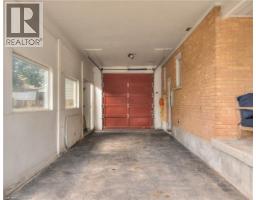 38 FAIRLAWN Road - 36