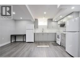 33 BANKSIDE Drive - 17