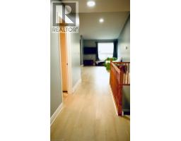 33 BANKSIDE Drive - 20