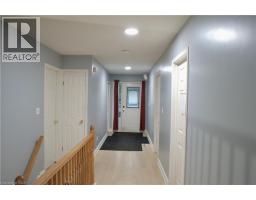 33 BANKSIDE Drive - 37