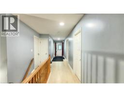 33 BANKSIDE Drive - 43