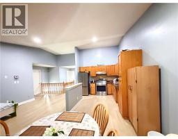 33 BANKSIDE Drive - 47