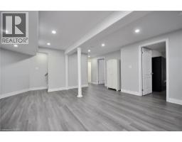 33 BANKSIDE Drive - 7