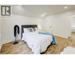 268 CAMERON Street N - 23
