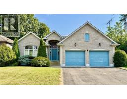 4 ORCHARD Crescent - 1