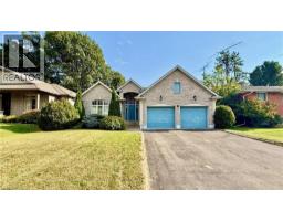 4 ORCHARD Crescent - 3