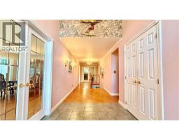 4 ORCHARD Crescent - 5