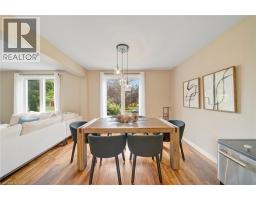28 LYNDEN HILL Crescent - 10