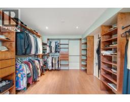 28 LYNDEN HILL Crescent - 27