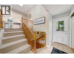 28 LYNDEN HILL Crescent - 3