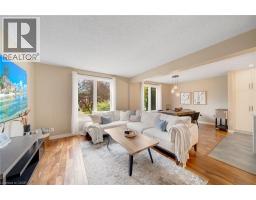 28 LYNDEN HILL Crescent - 6