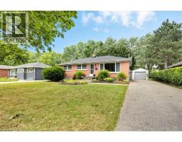 56 HILLIER Crescent - 2
