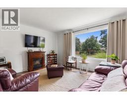 56 HILLIER Crescent - 5