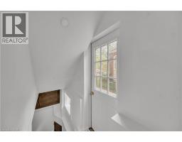 324 VICTORIA Street S - 24
