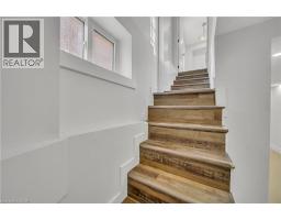 324 VICTORIA Street S - 25