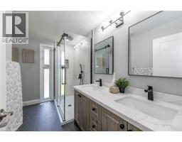 34 BRADLEY Drive - 21