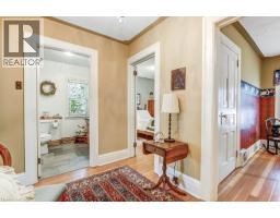 230 GRAHAM Street - 9