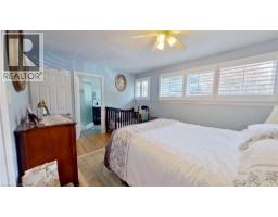 27 HEPBURN Avenue - 11