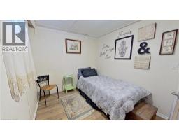 27 HEPBURN Avenue - 20