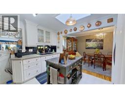 27 HEPBURN Avenue - 4