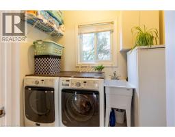 564 WILLOW WOOD Drive - 23