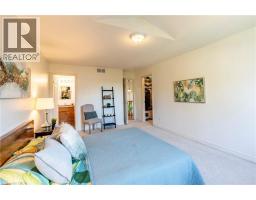 564 WILLOW WOOD Drive - 32
