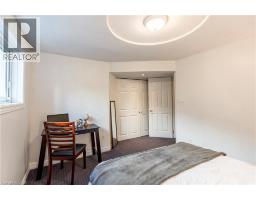 564 WILLOW WOOD Drive - 42