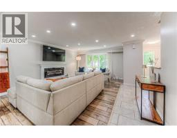 433 MIDWOOD Crescent UnitNo. A - 13