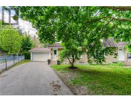 433 MIDWOOD Crescent UnitNo. A - 2