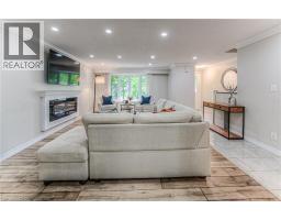 433 MIDWOOD Crescent UnitNo. A - 27