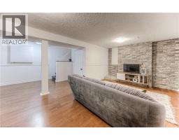 433 MIDWOOD Crescent UnitNo. A - 38