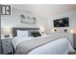 197 SILVER ASPEN Crescent - 23
