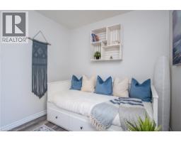 197 SILVER ASPEN Crescent - 29
